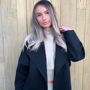 Meet your Posher, Ella